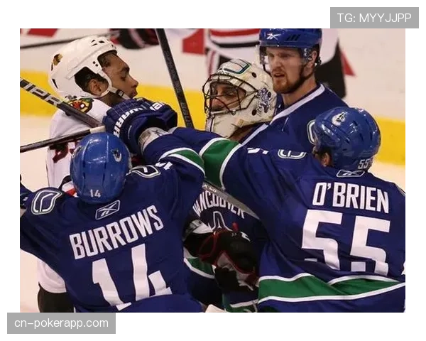 NHL季后赛：埃德蒙顿油人加时赛4-3险胜温哥华加人，德雷赛特尔制胜一球